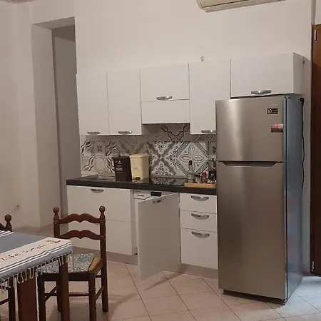 Super Con Uso Cucina קליארי